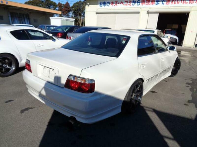 CHASER