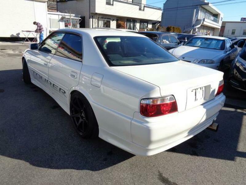 CHASER