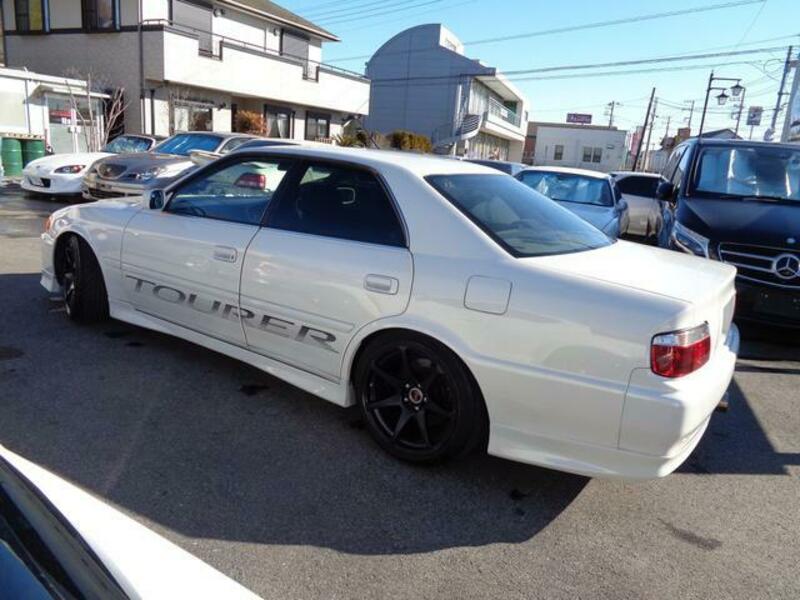 CHASER