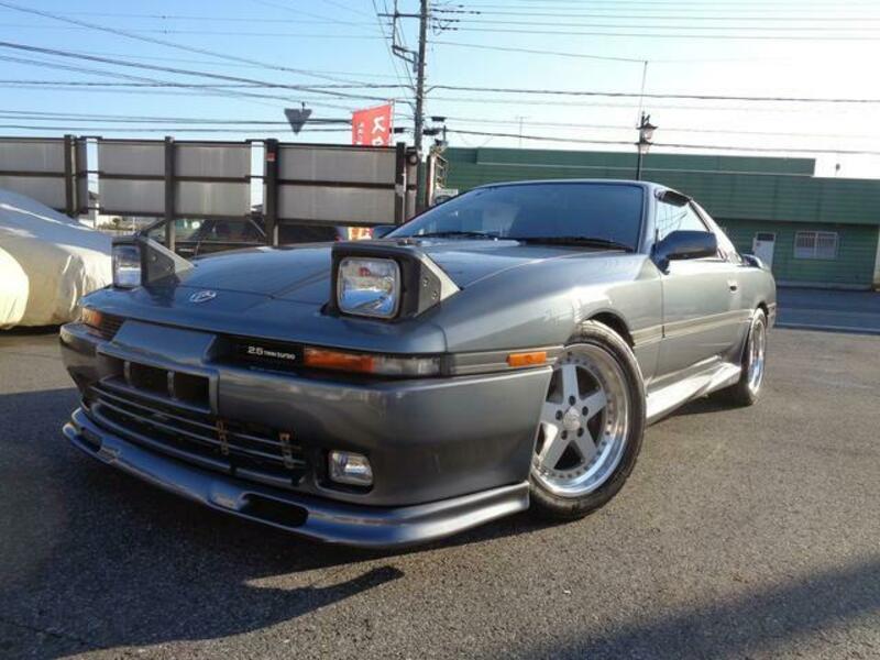 TOYOTA SUPRA