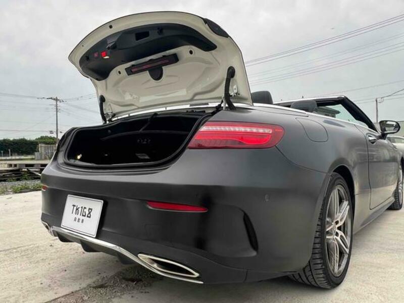 E-CLASS
