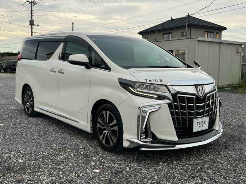TOYOTA ALPHARD