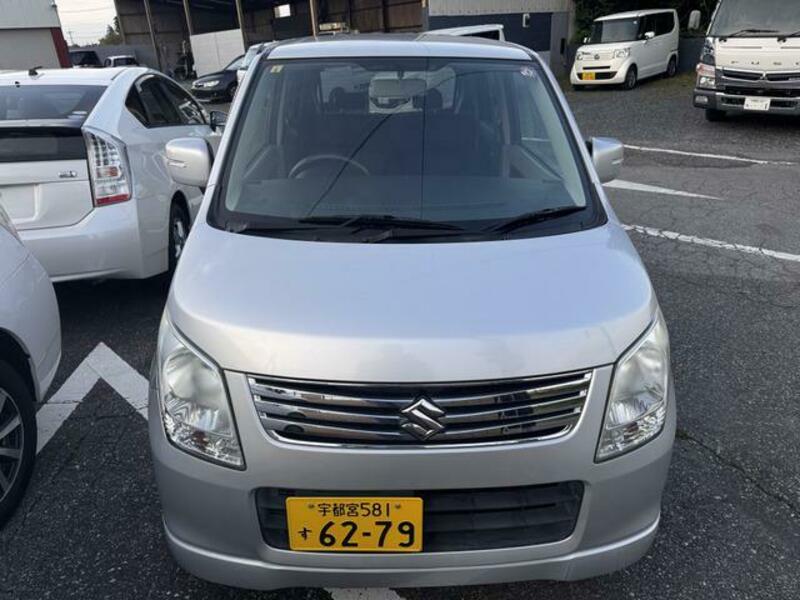 WAGON R