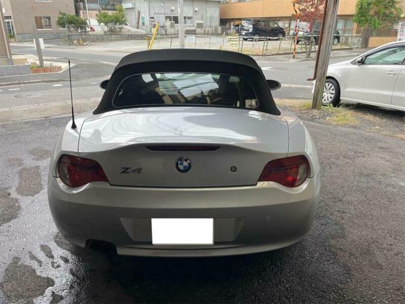 Z4