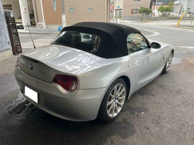 Z4