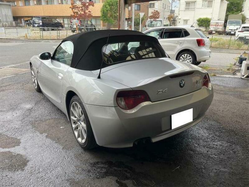 Z4