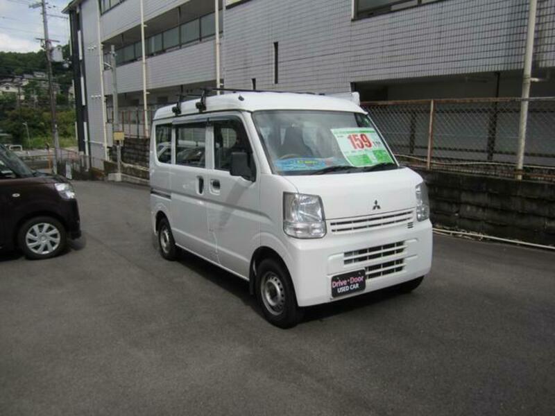 MINICAB VAN