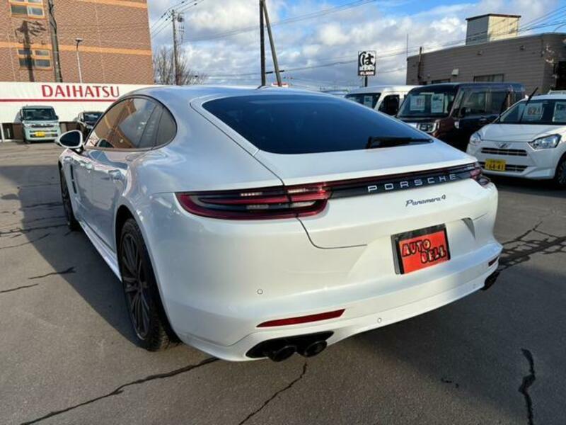 PANAMERA