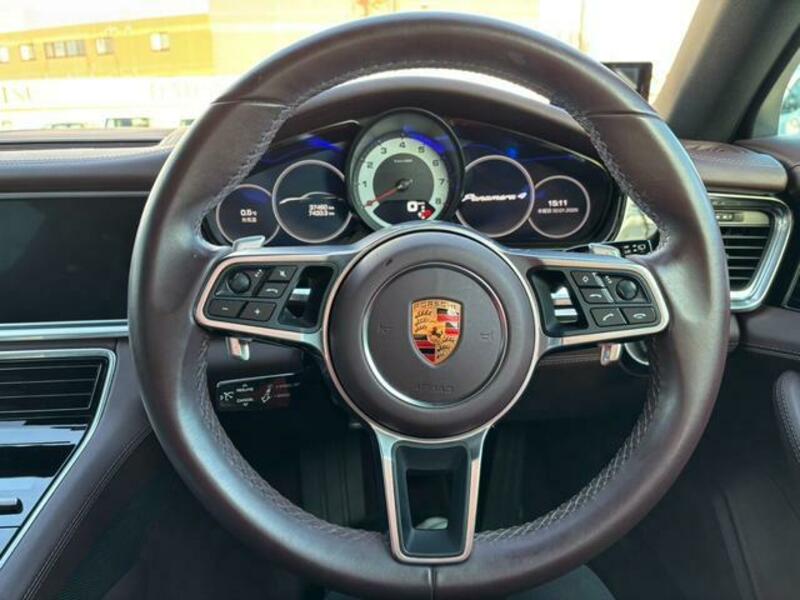 PANAMERA