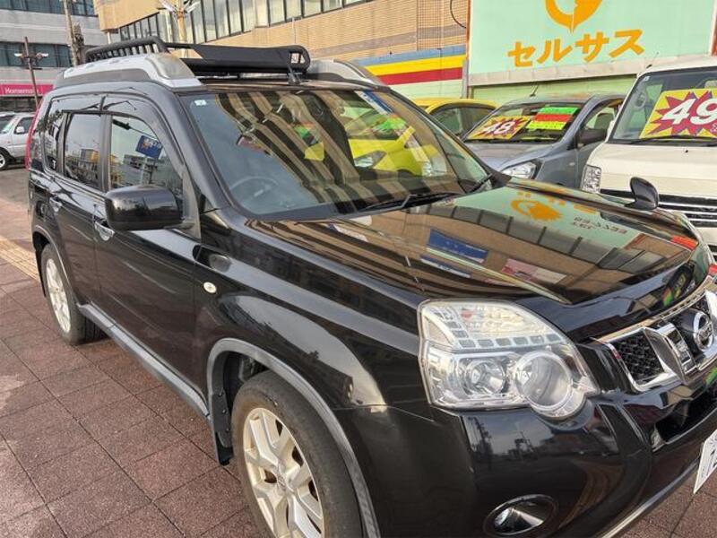 X-TRAIL