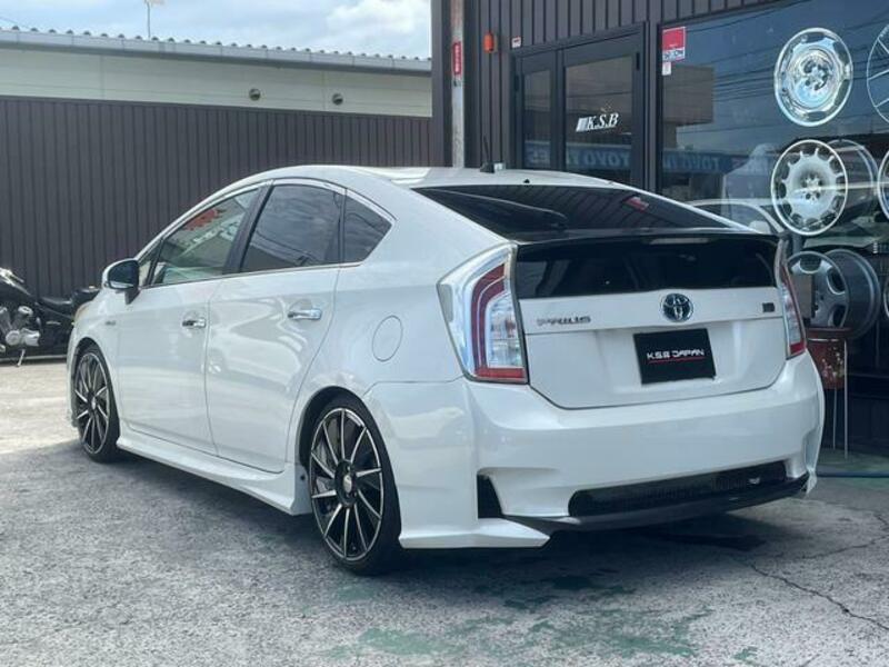 PRIUS