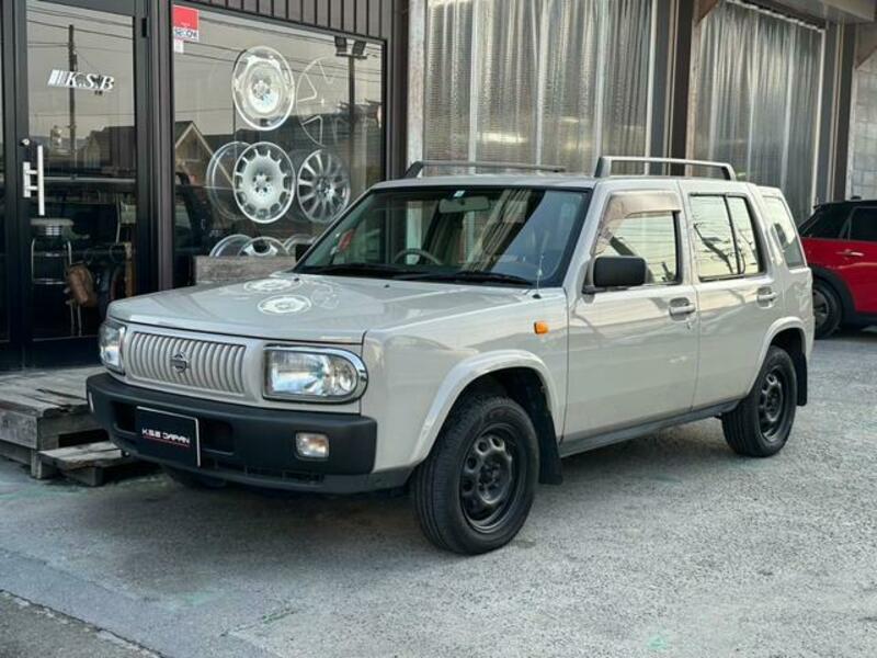 NISSAN RASHEEN