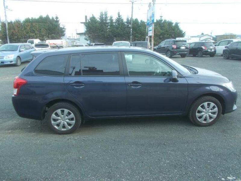 COROLLA FIELDER