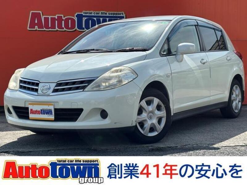 NISSAN TIIDA