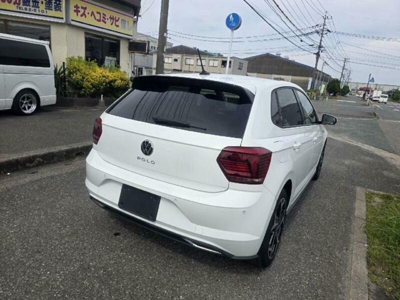 POLO