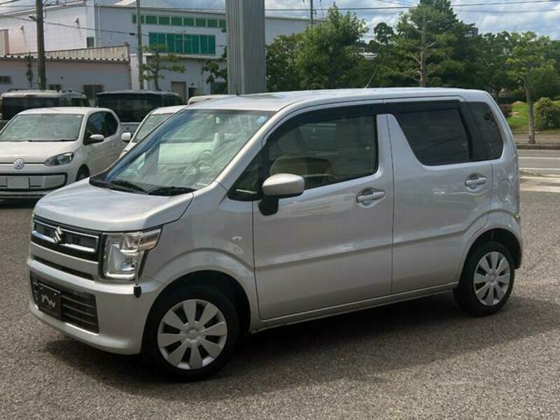 WAGON R