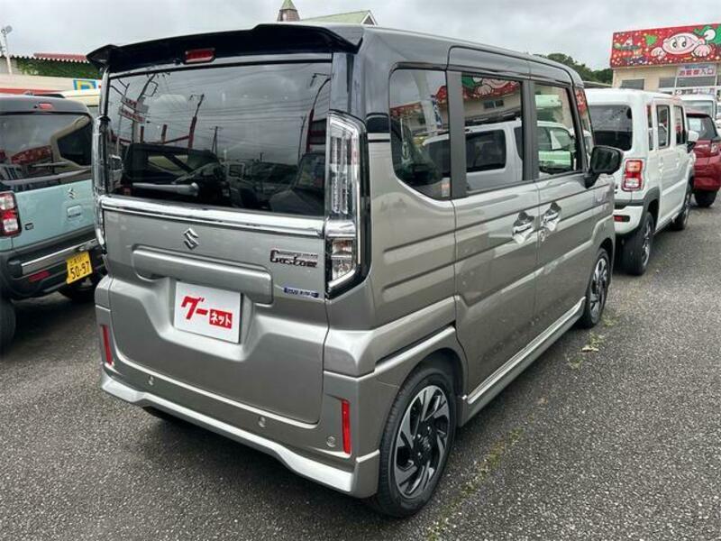 SPACIA CUSTOM