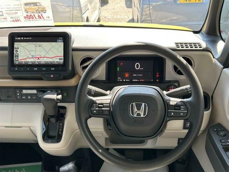N BOX