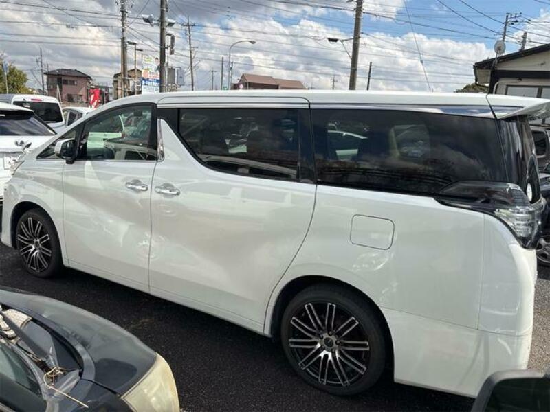 VELLFIRE