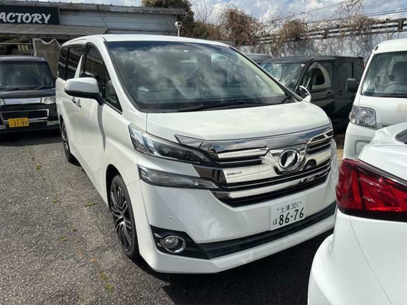 TOYOTA VELLFIRE