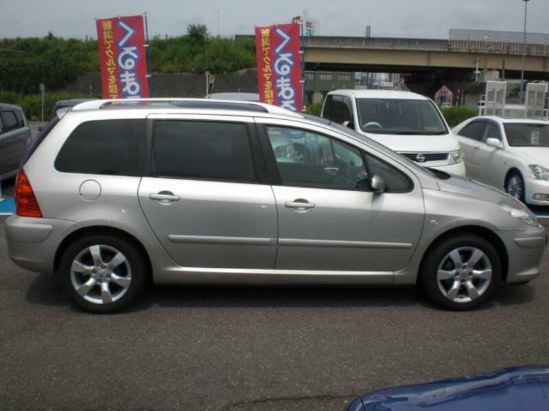 307