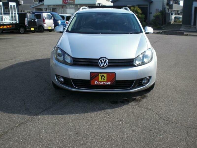 GOLF VARIANT