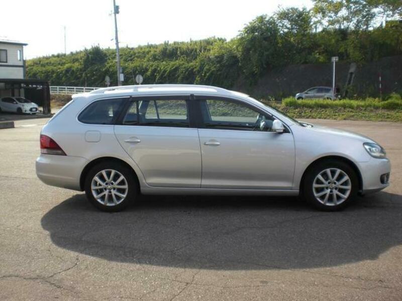 GOLF VARIANT