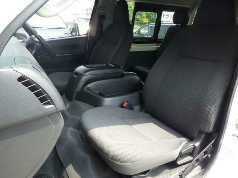 HIACE WAGON