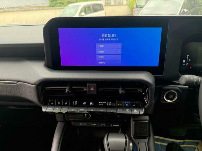 LAND CRUISER 250
