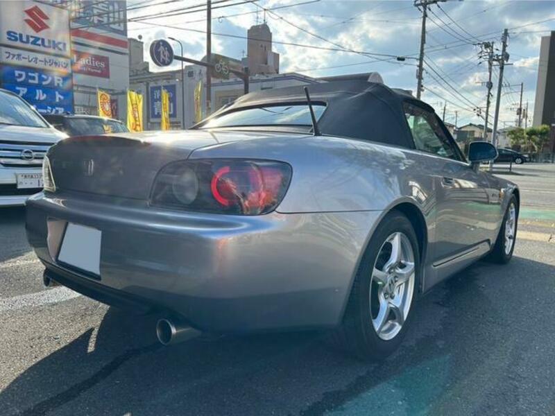 S2000