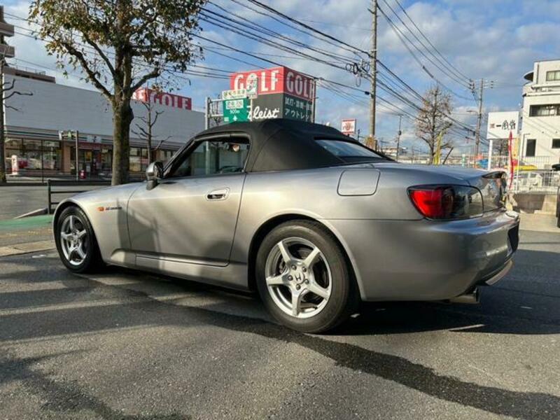 S2000