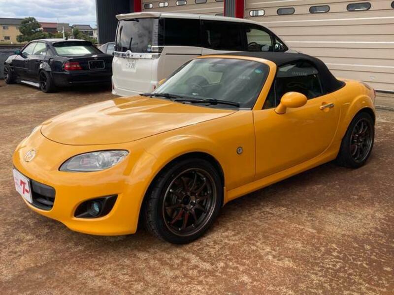 ROADSTER