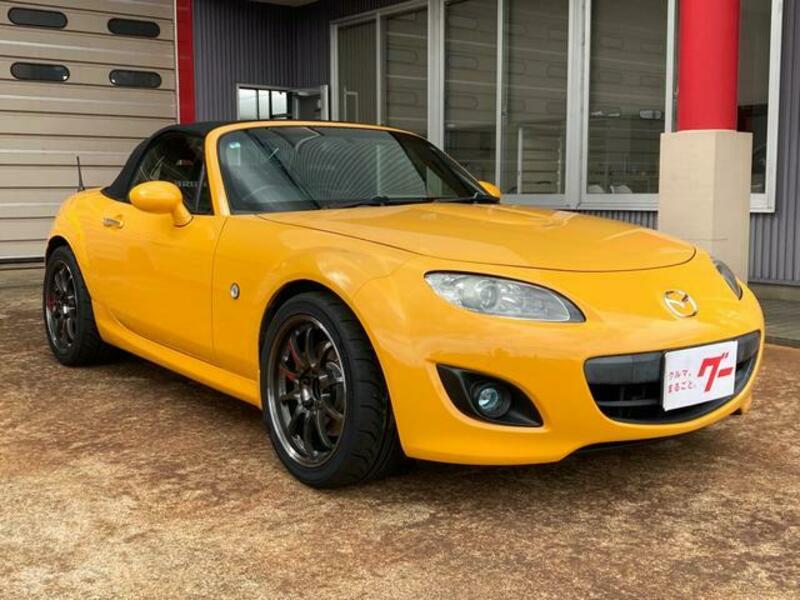 MAZDA ROADSTER