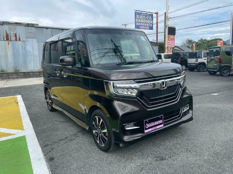 N BOX CUSTOM