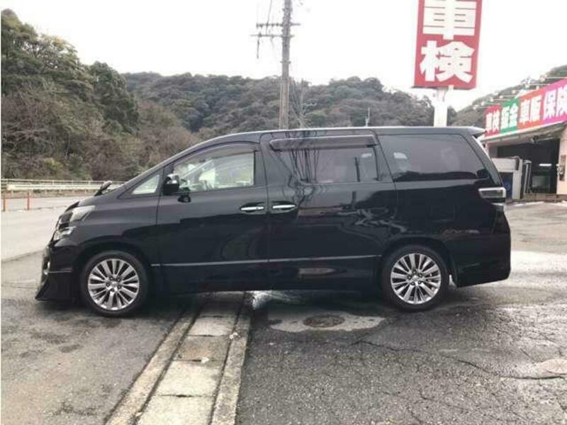 VELLFIRE