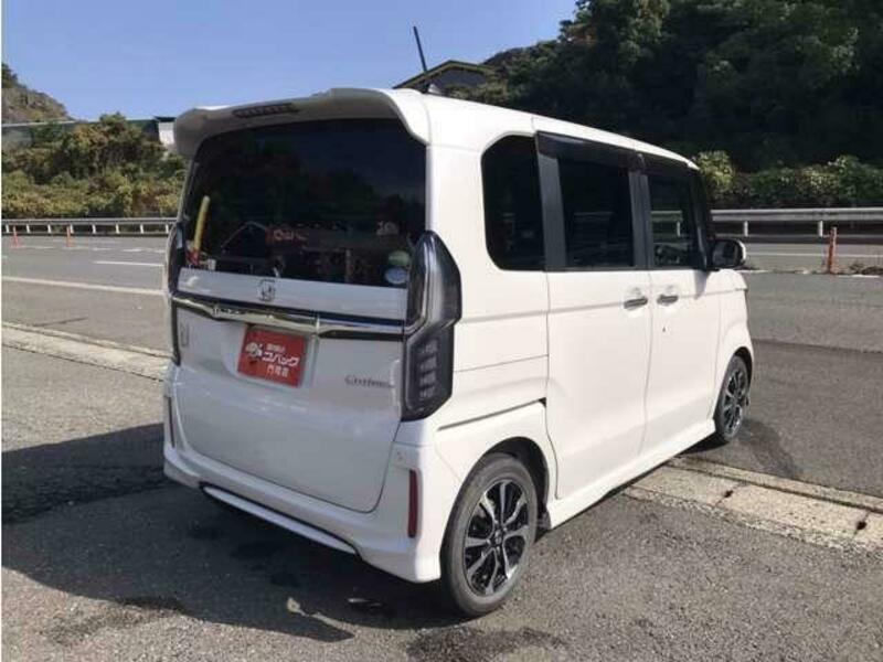 N BOX CUSTOM