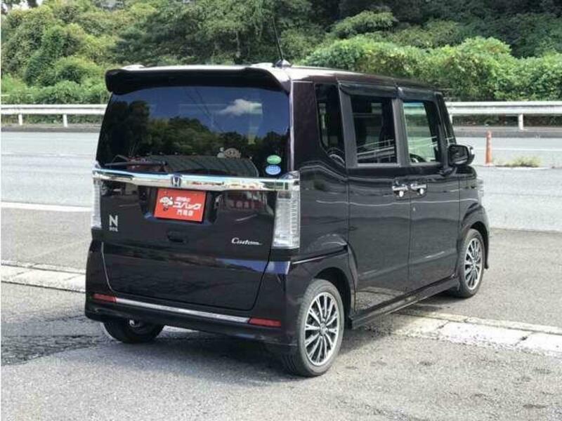 N BOX CUSTOM