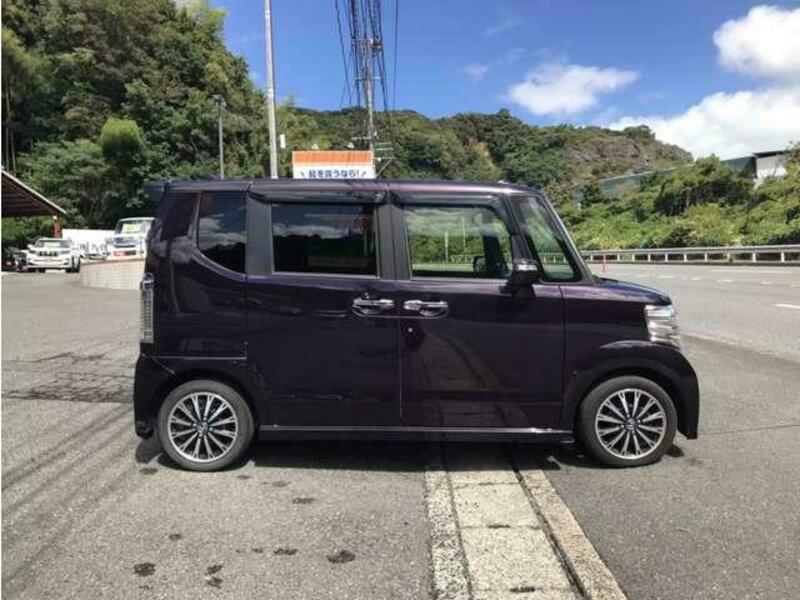N BOX CUSTOM