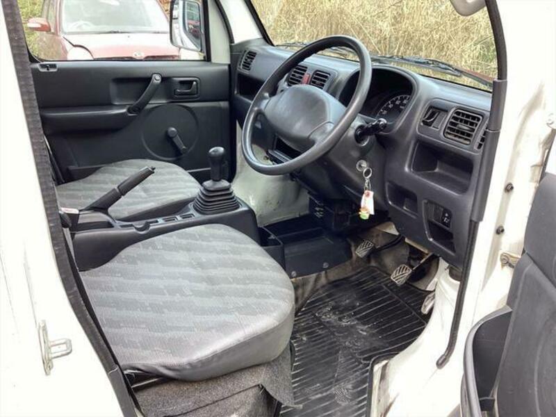 CARRY TRUCK