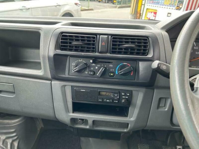 CLIPPER VAN