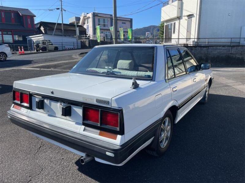 SKYLINE