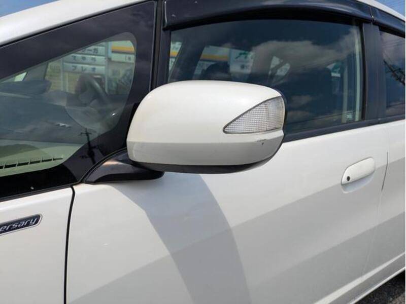 FIT HYBRID
