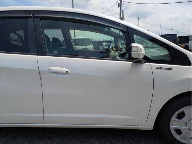 FIT HYBRID