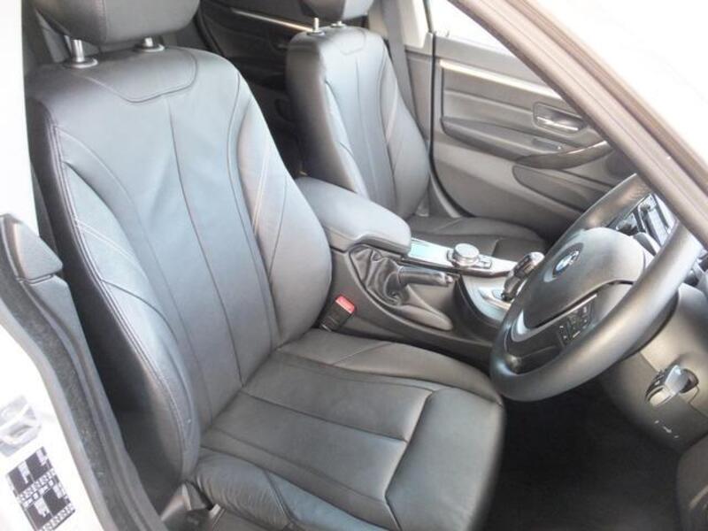 4 SERIES