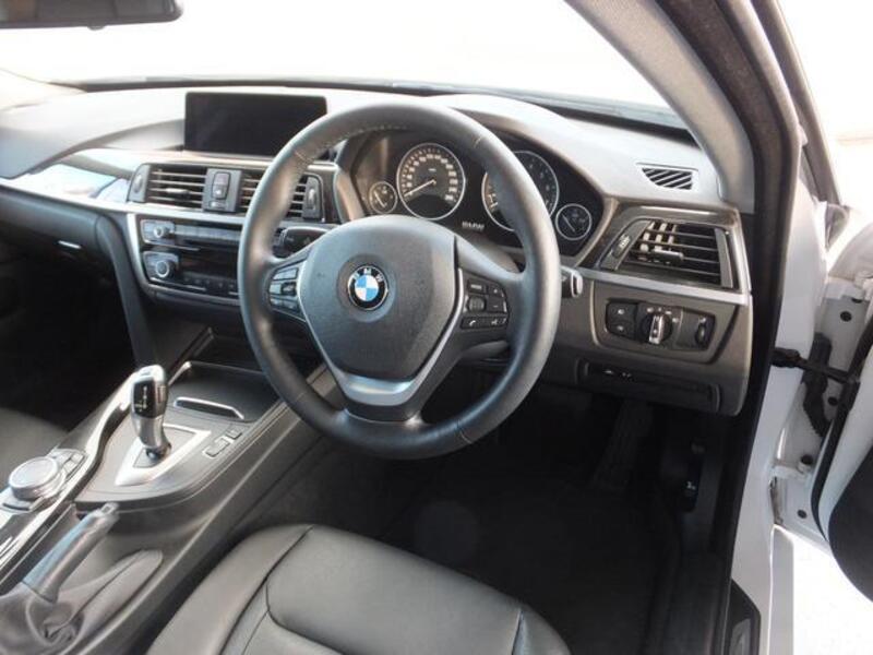 4 SERIES