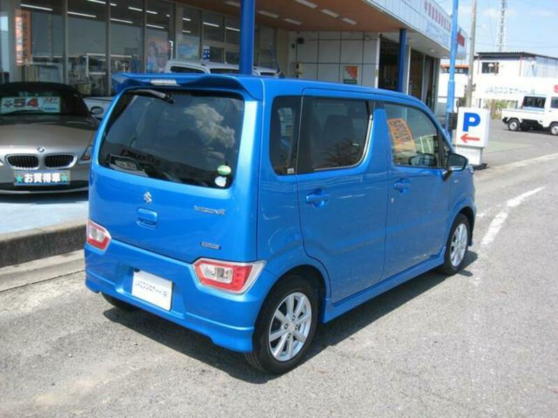 WAGON R