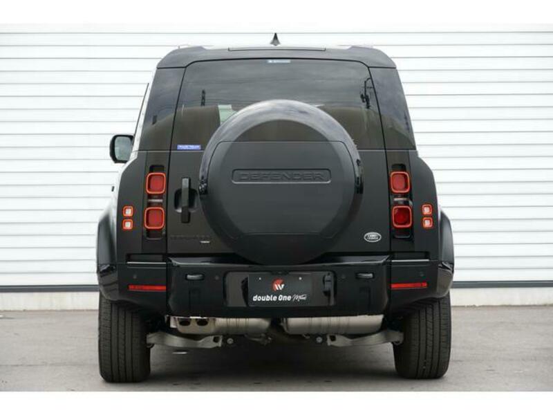 DEFENDER