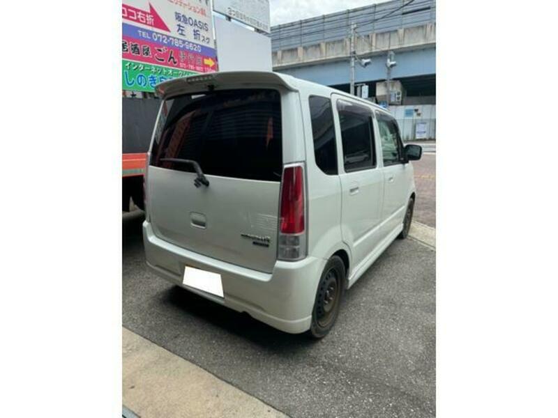 WAGON R