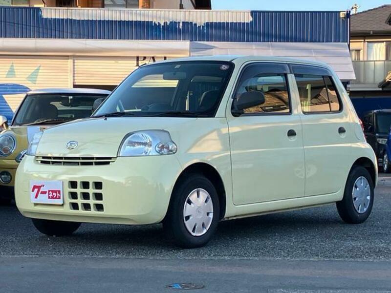DAIHATSU ESSE