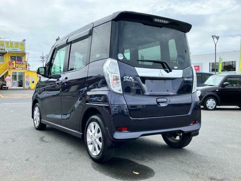 EK SPACE CUSTOM